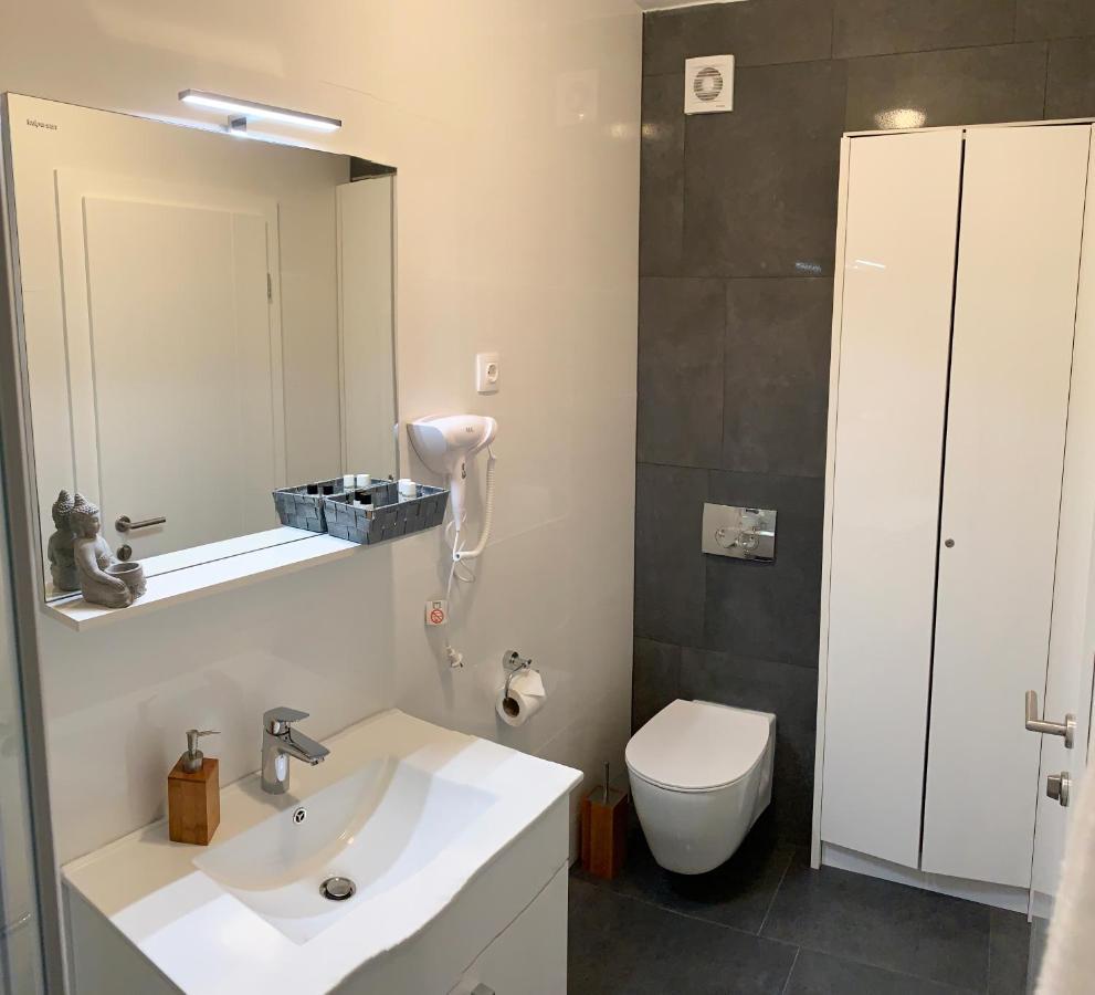 Nova Excellence Apartment โนวาลยา ภายนอก รูปภาพ