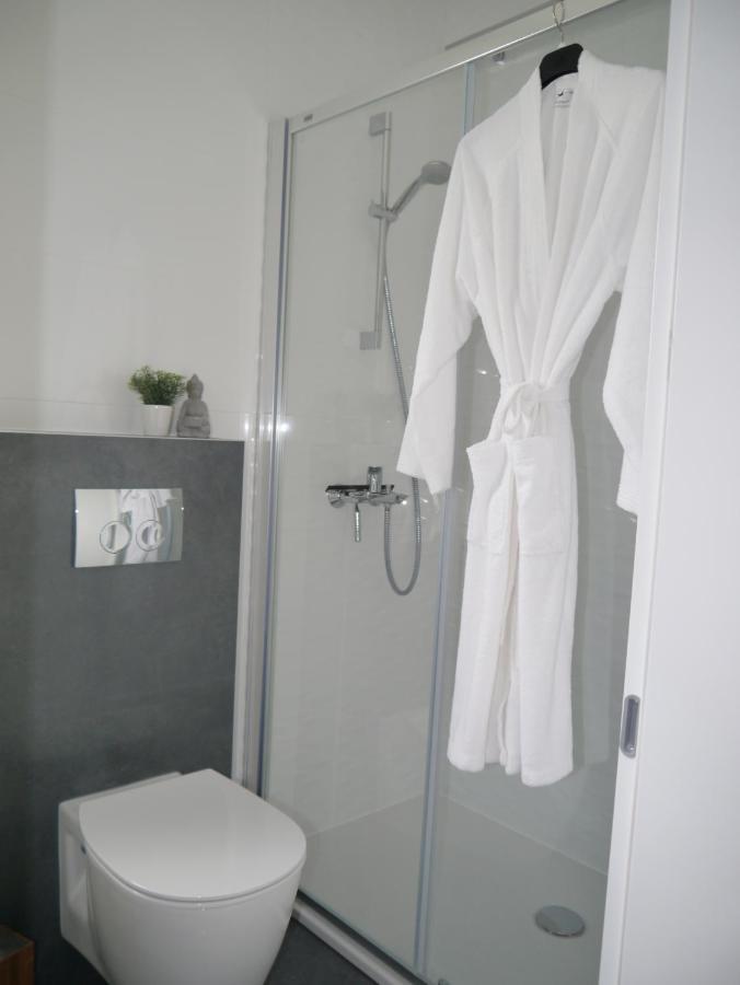 Nova Excellence Apartment โนวาลยา ภายนอก รูปภาพ