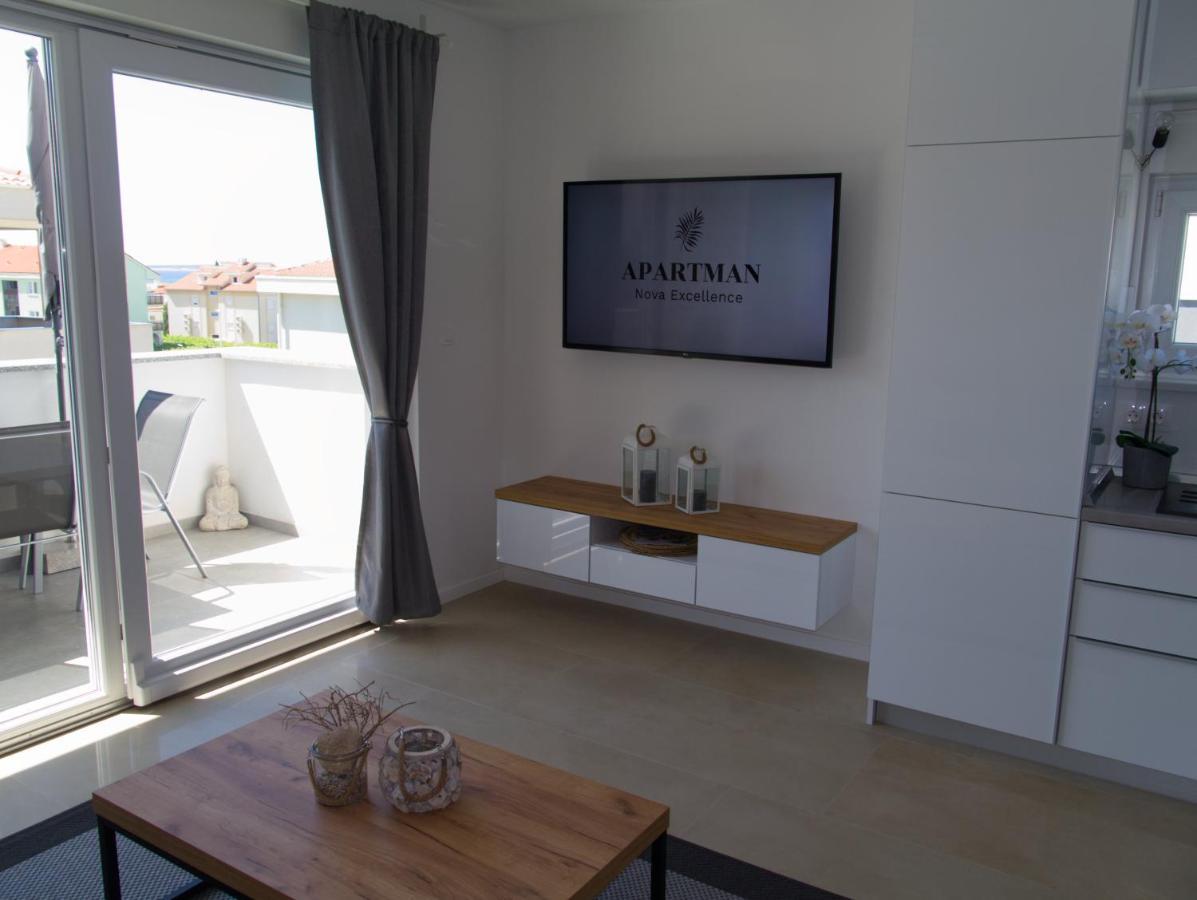 Nova Excellence Apartment โนวาลยา ภายนอก รูปภาพ