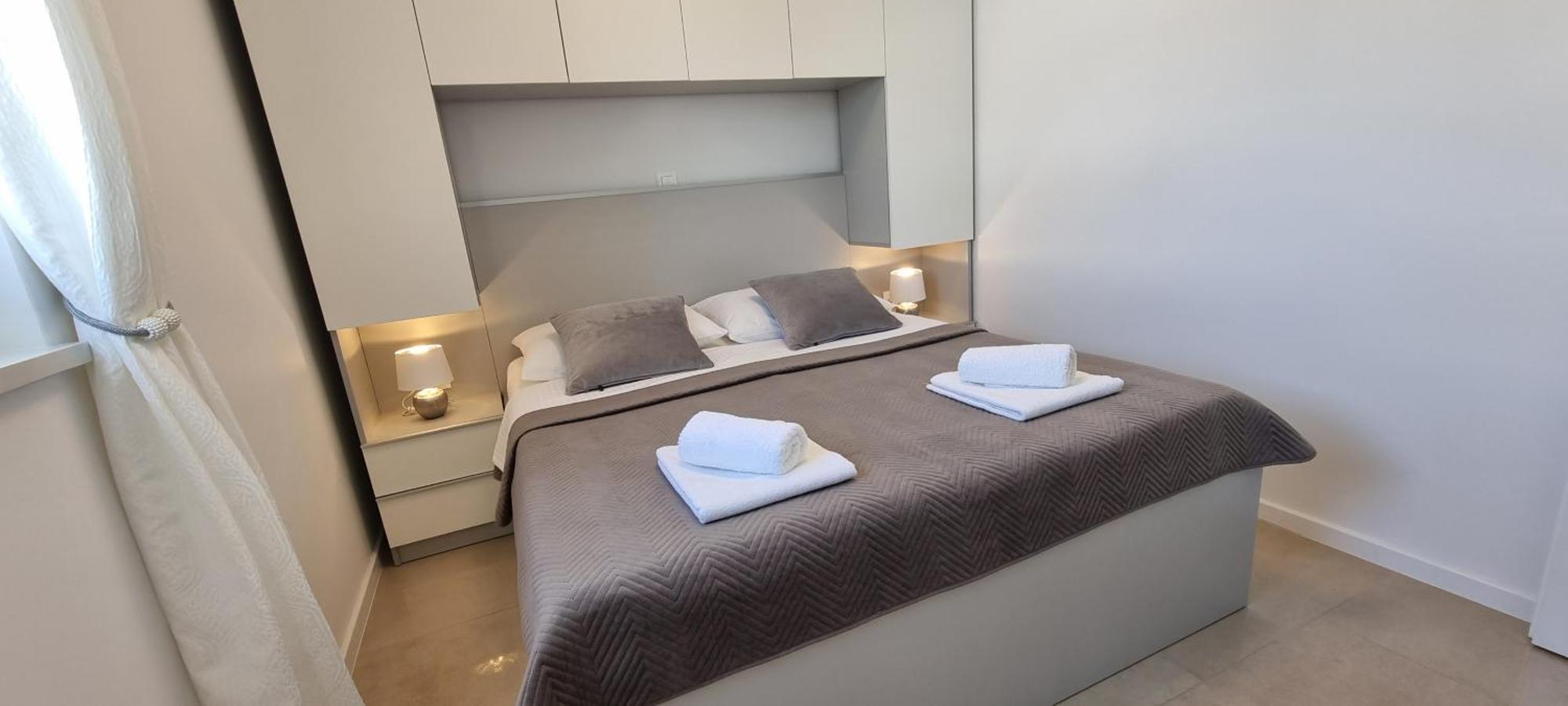 Nova Excellence Apartment โนวาลยา ภายนอก รูปภาพ