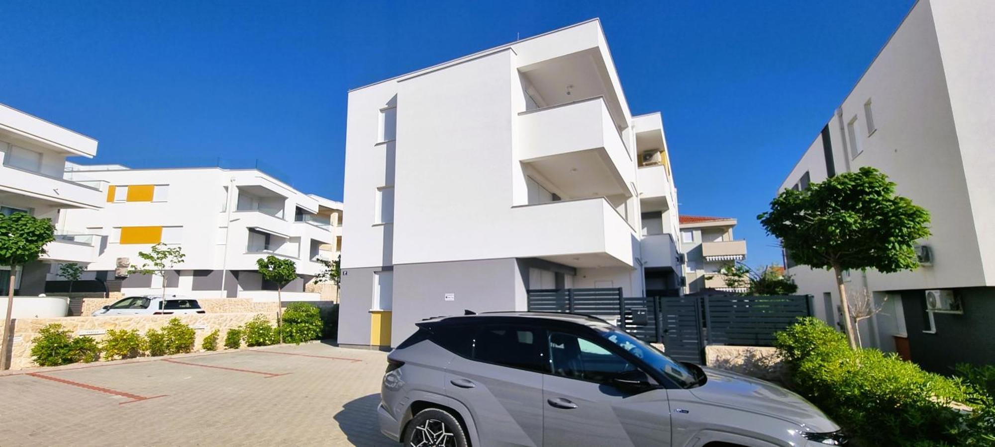 Nova Excellence Apartment โนวาลยา ภายนอก รูปภาพ